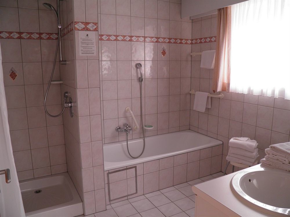 Domein Westhoek Apartment Oostduinkerke Exteriör bild