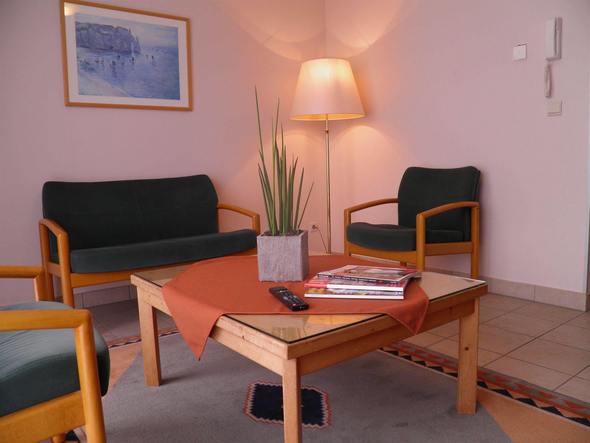 Domein Westhoek Apartment Oostduinkerke Exteriör bild